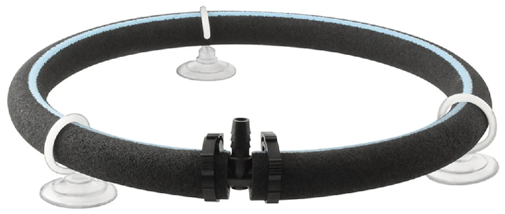 hose fitted to a tee connector