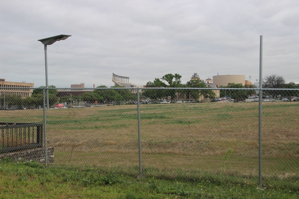 Bills would remove restrictions on site of 'world-class' UT medical complex in downtown Austin