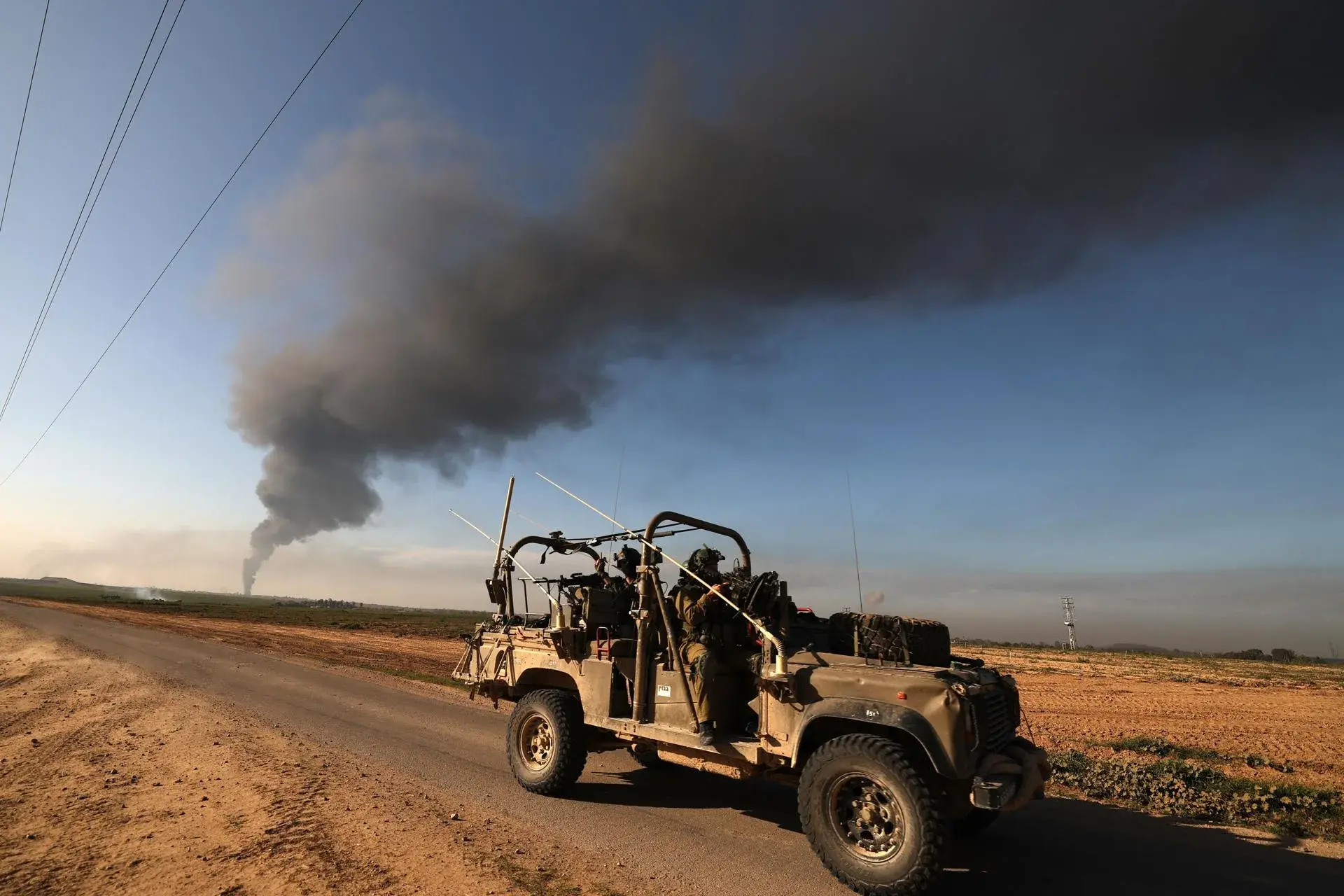 Over 50 Palestinians killed in Gaza by Israeli attacks in last 24 hours - EFE