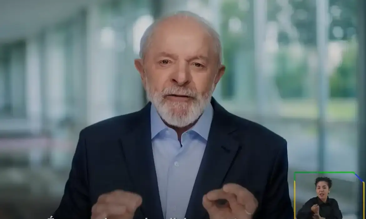 Lula manda demitir presidente do INSS após escândalo de fraudes em aposentadorias