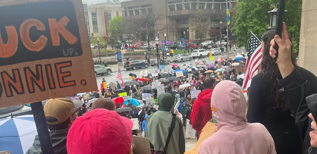 Kentucky Unions Stand Up to Halt Deportation of Two Hundred Workers