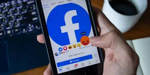 Meta blocks Linux discussion on Facebook (which runs Linux servers) - Lemmygrad