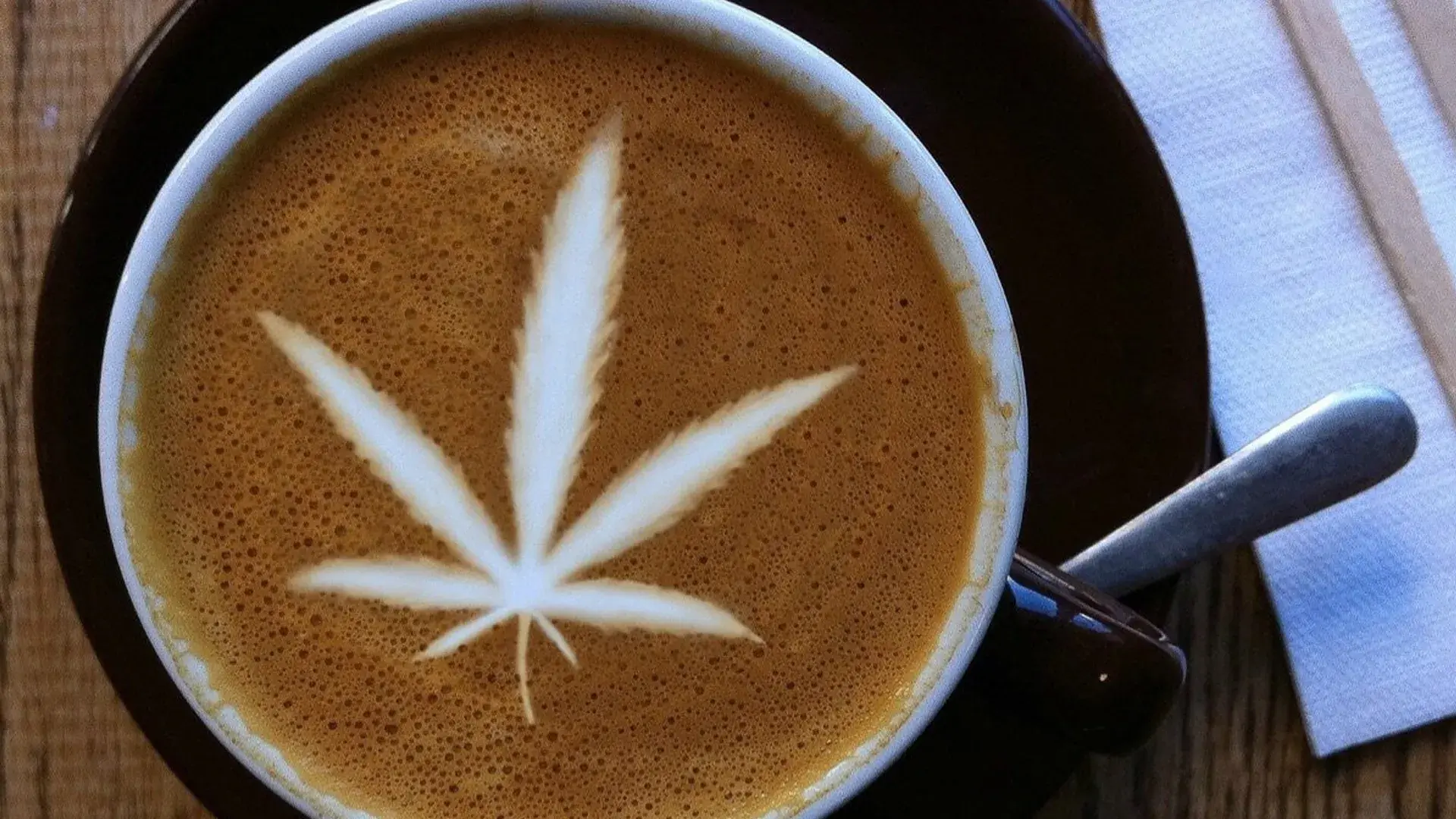 California Senate Passes Bill to Legalize Marijuana Cafes, Allow Live Performances at Marijuana Stores